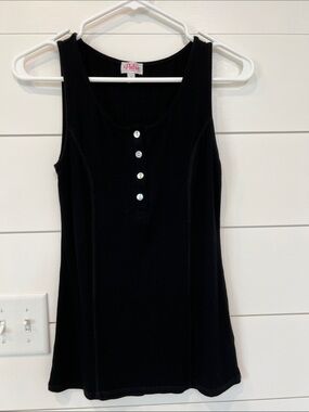 Pulse Black Ribbed Button Tank